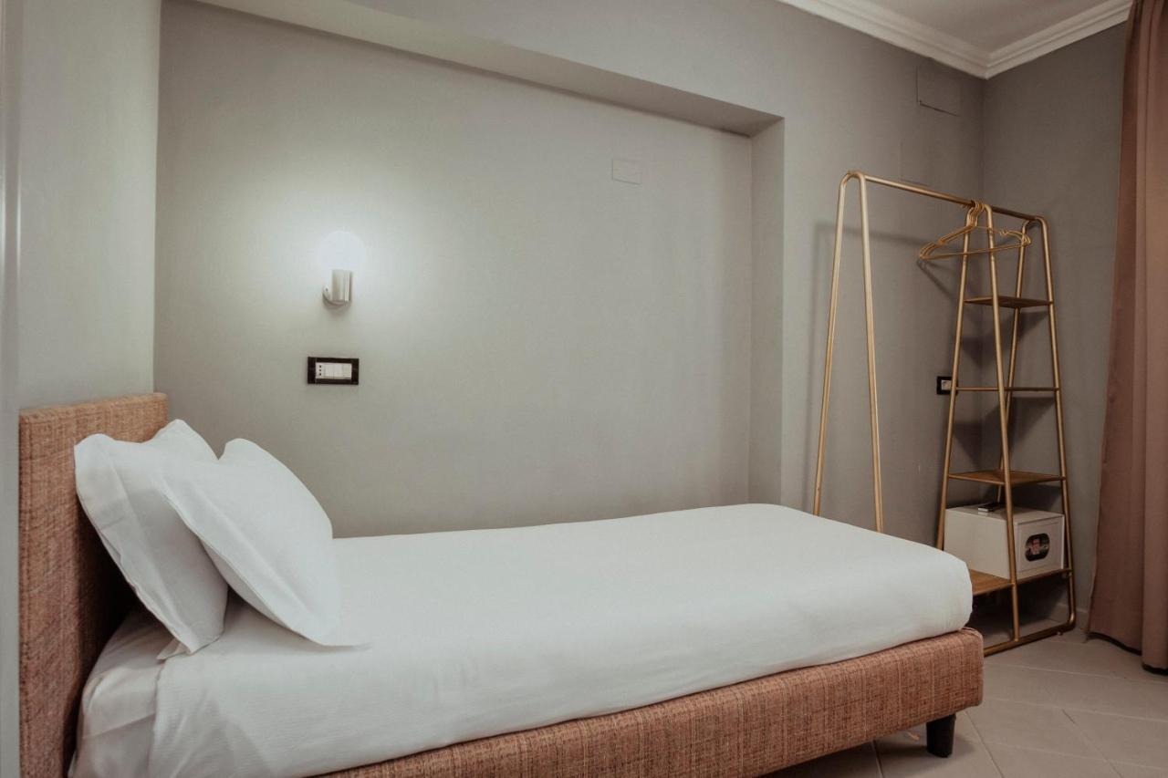 Hotel Marisa Рим Екстериор снимка